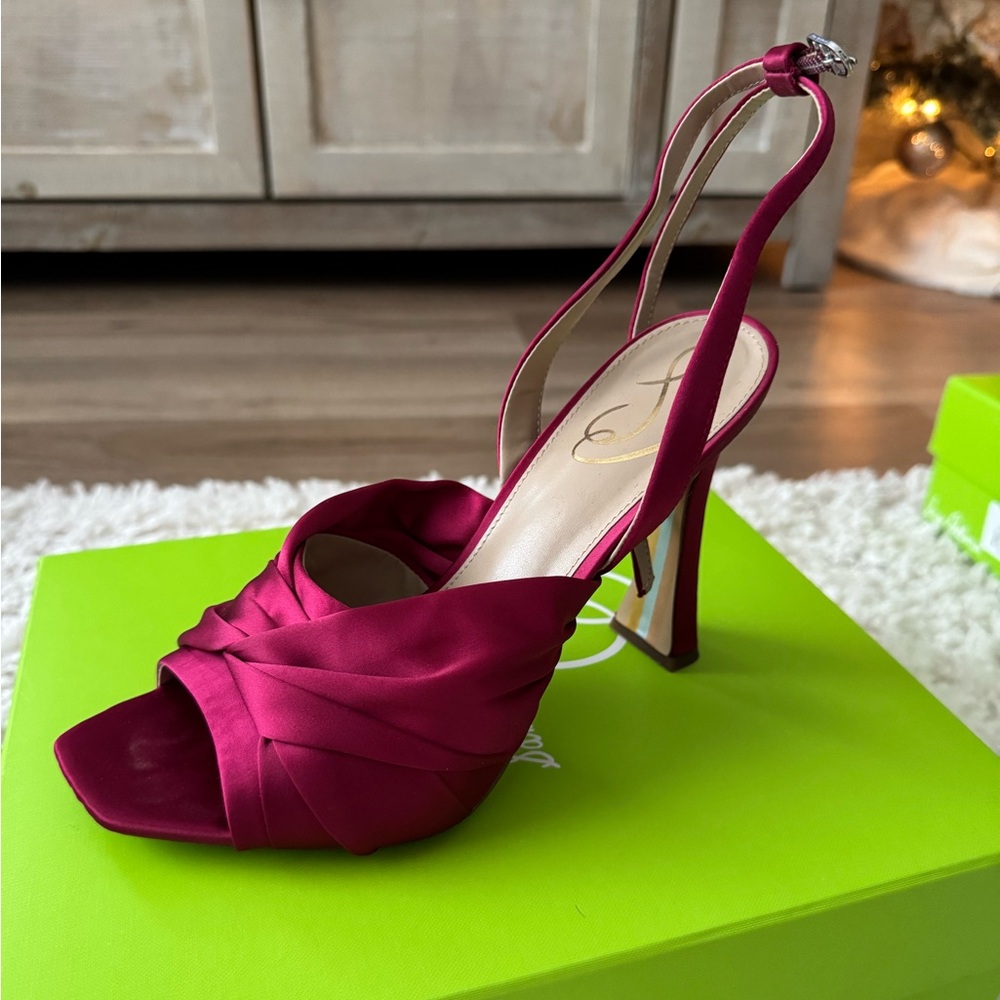 Sam Edelman heels. Lightly worn. Size 8.5
